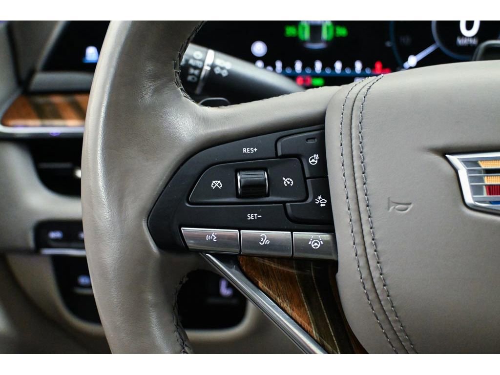 Used 2024 Cadillac Escalade Sport Platinum w/ LPO, ONYX Package AWD/4WD image 44