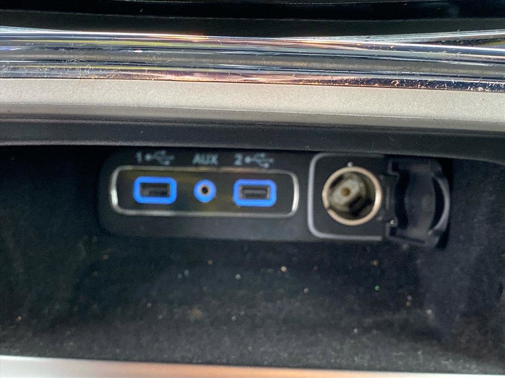 Used 2020 Jeep Grand Cherokee Limited AWD/4WD image 14