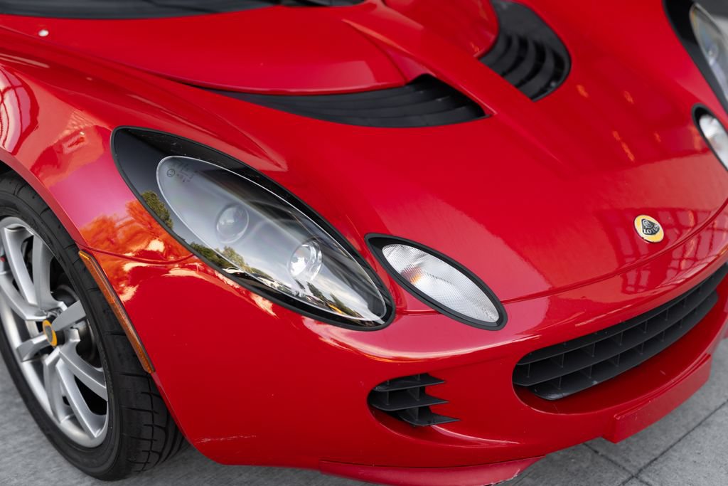 Used 2005 Lotus Elise RWD image 6