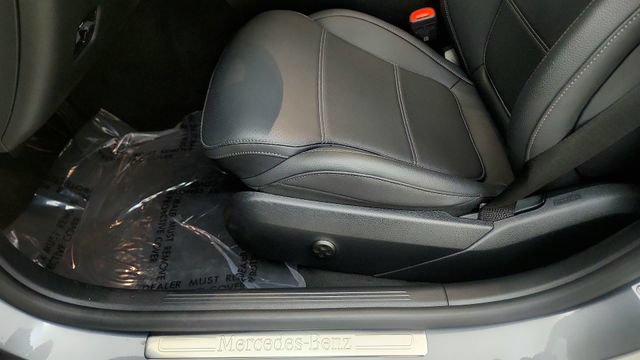 Used 2024 Mercedes-Benz C 300 4MATIC Sedan image 50