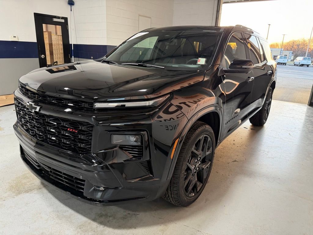 New 2026 Chevrolet Traverse RS w/ LPO, Floor Liner Package image 35