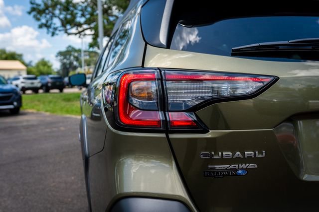 Certified 2025 Subaru Outback Premium image 15
