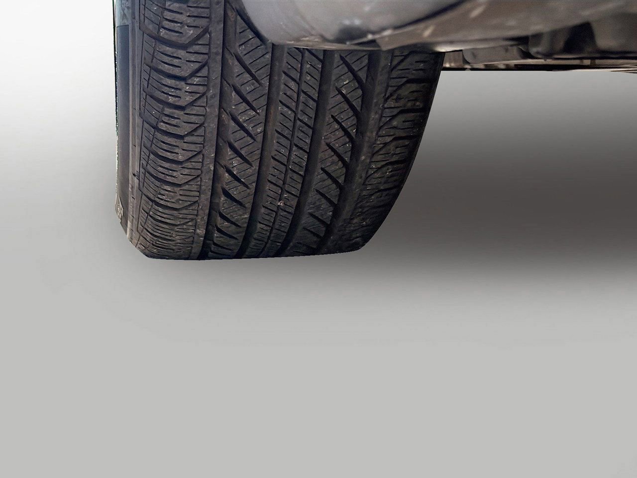 Used 2025 Mercedes-Benz GLB 35 AMG 4MATIC image 41