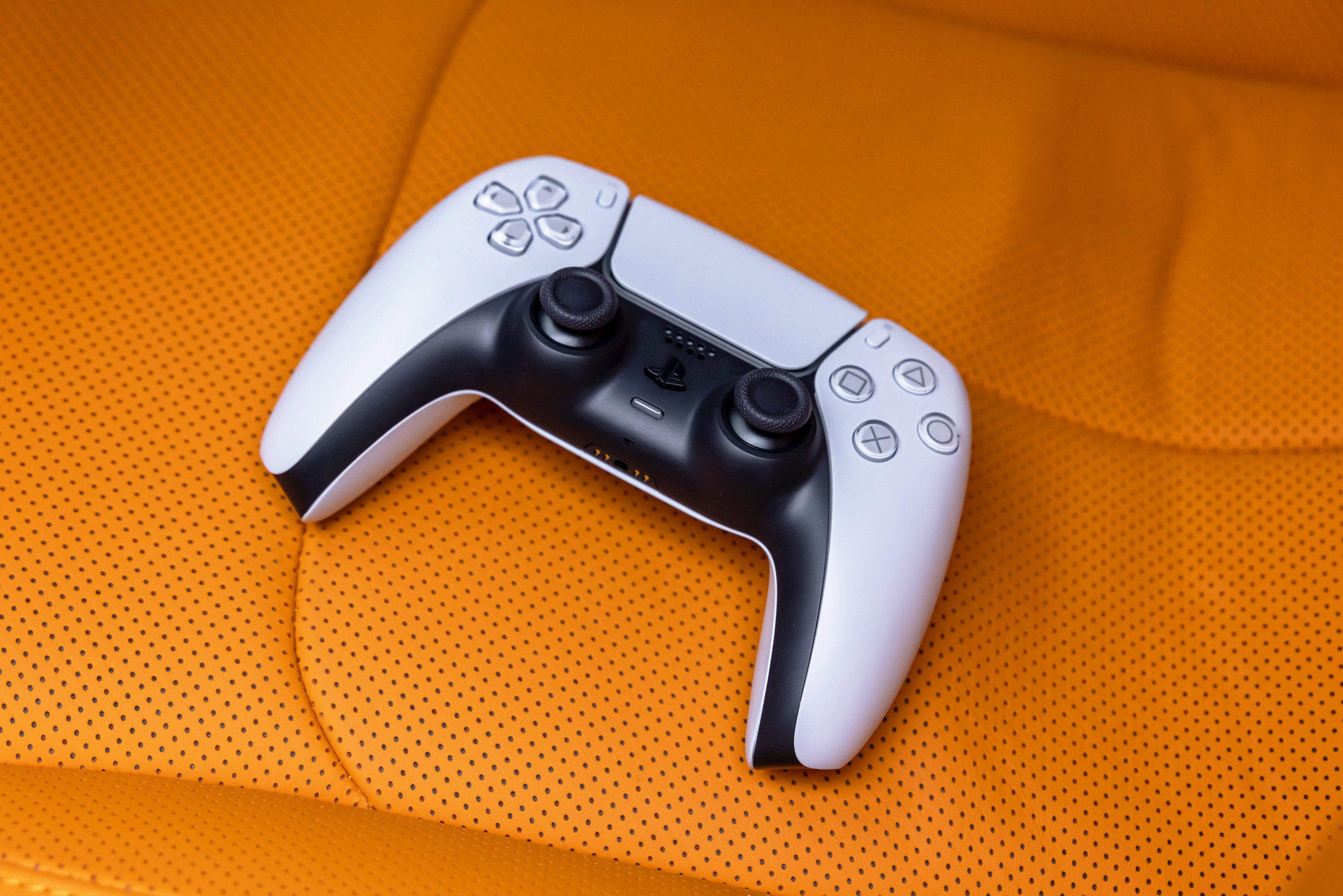 Used 2022 Mercedes-Benz Metris Passenger image 76