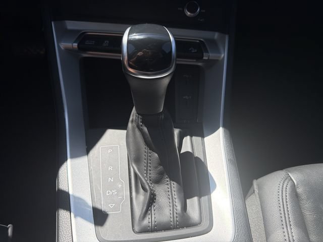 Used 2025 Audi Q3 2.0T Premium AWD/4WD image 32