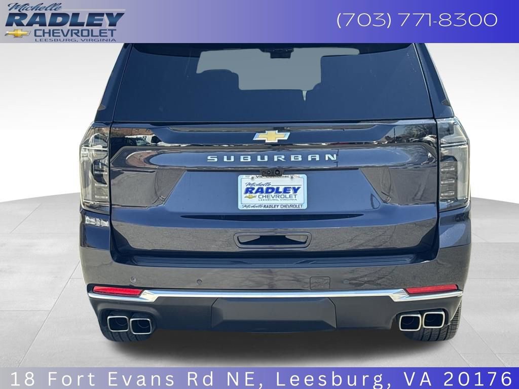 Used 2026 Chevrolet Suburban High Country AWD/4WD image 4