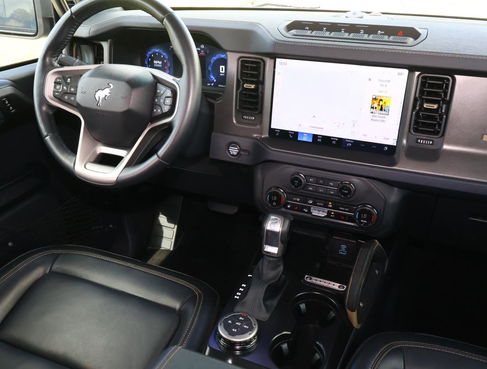 Used 2025 Ford Bronco Badlands AWD/4WD image 11