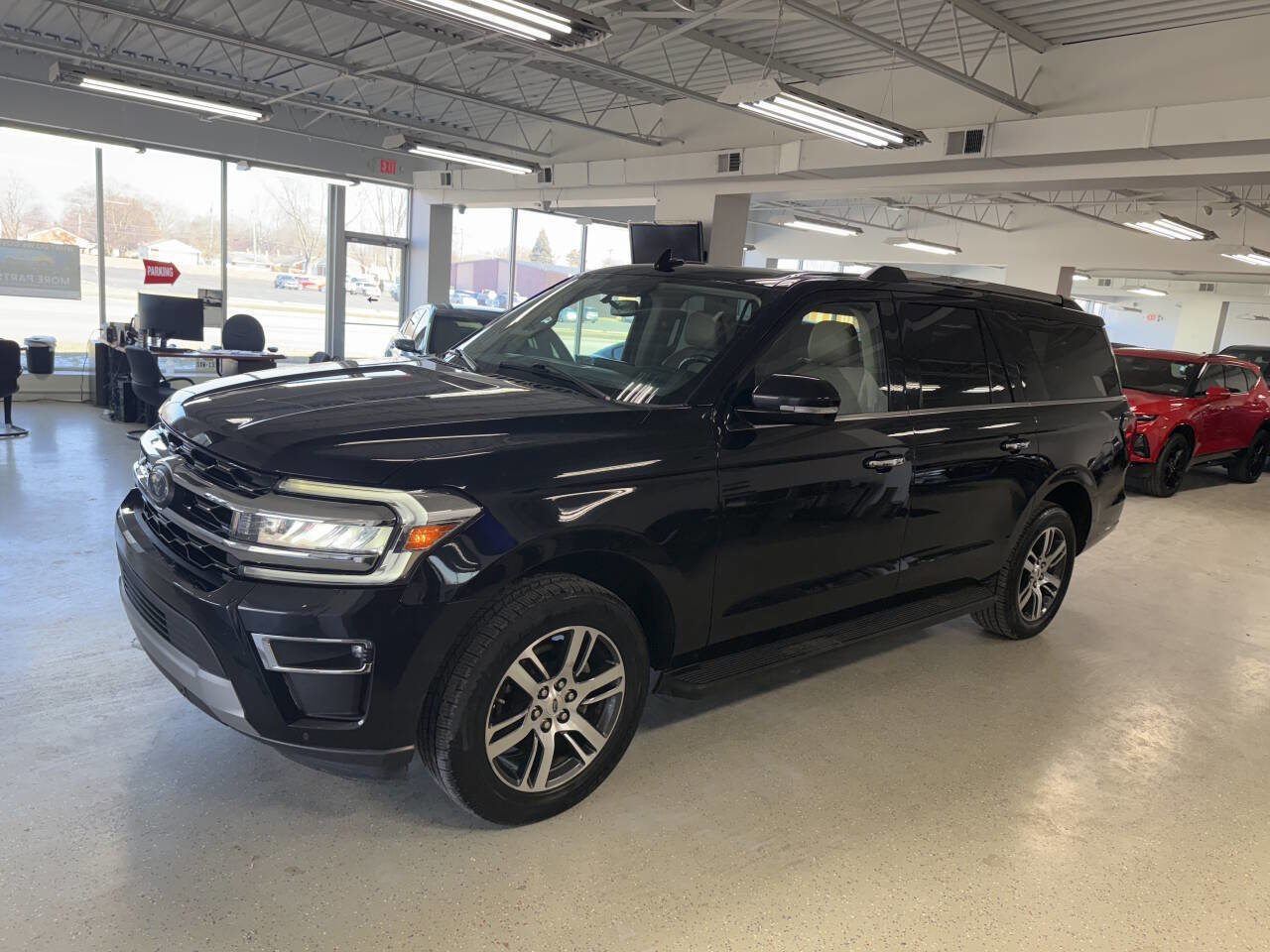 Used 2024 Ford Expedition Max Limited image 2