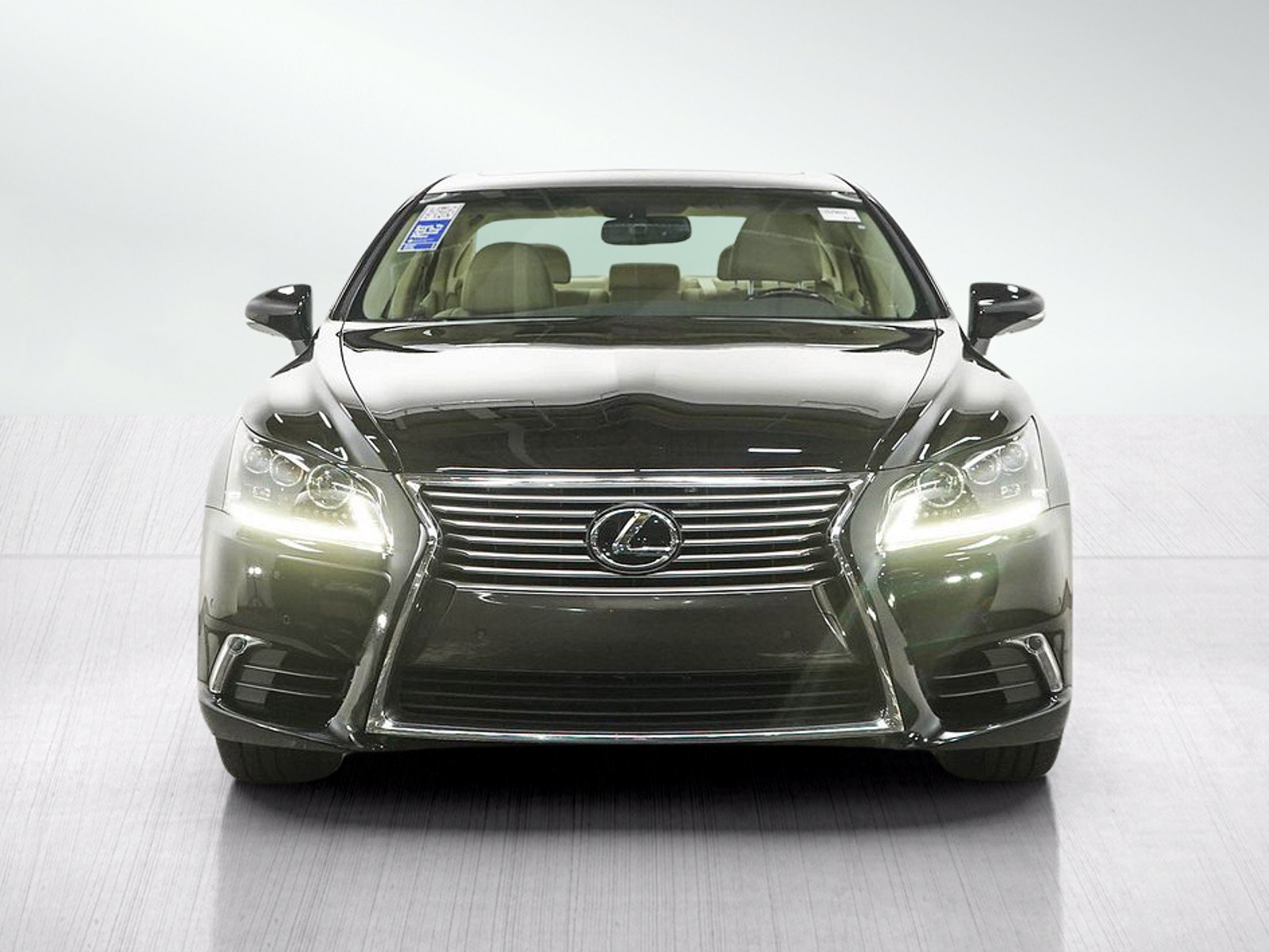 Used 2015 Lexus LS 460 w/ Comfort Package RWD image 8