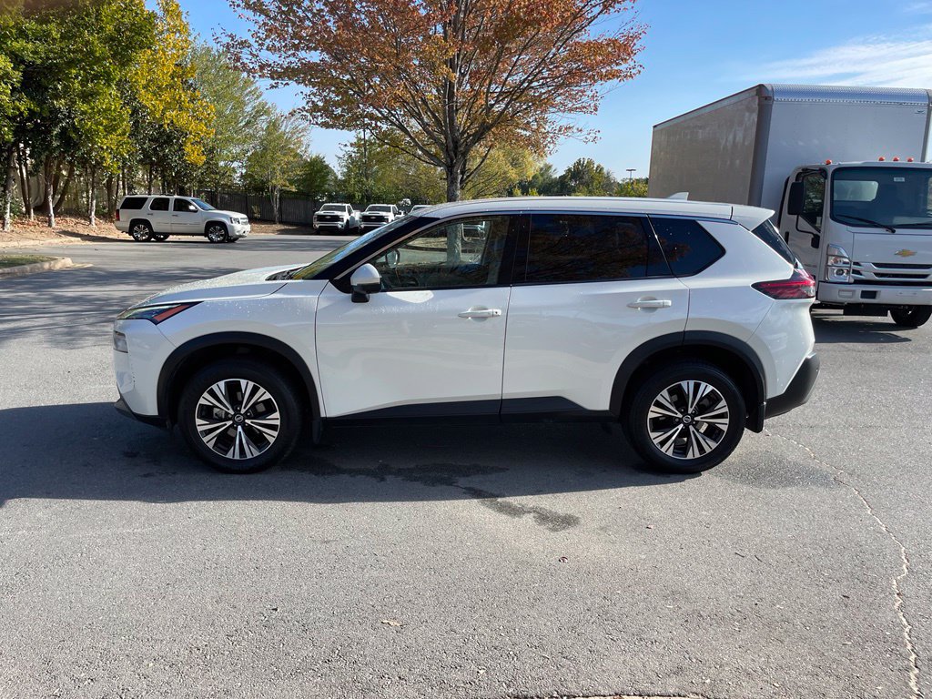 Used 2021 Nissan Rogue SV AWD/4WD image 4