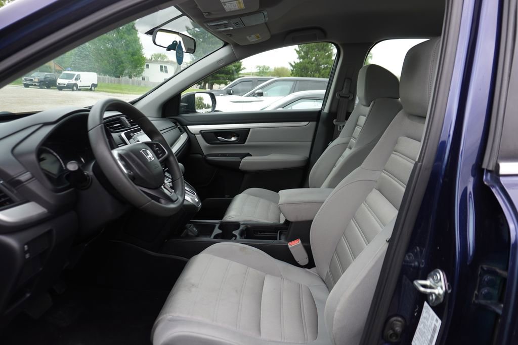 Used 2018 Honda CR-V LX image 2