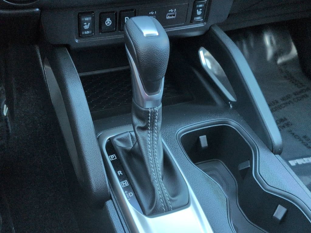 Used 2024 Nissan Frontier SV w/ SV Convenience Package image 27