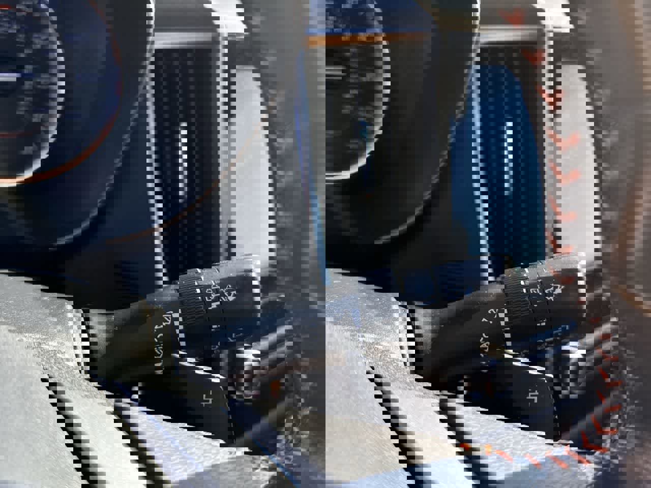 Used 2018 Subaru Crosstrek 2.0i Limited image 29