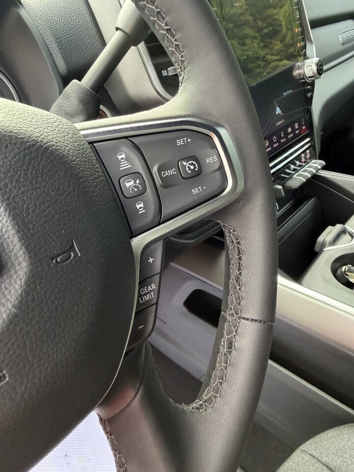 Used 2026 RAM 3500 Big Horn AWD/4WD image 22