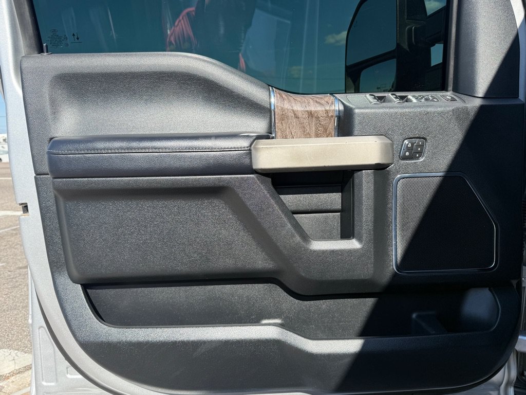 Used 2019 Ford F250 Lariat AWD/4WD image 33