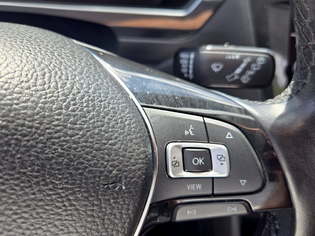 Used 2019 Volkswagen Tiguan SEL FWD image 27