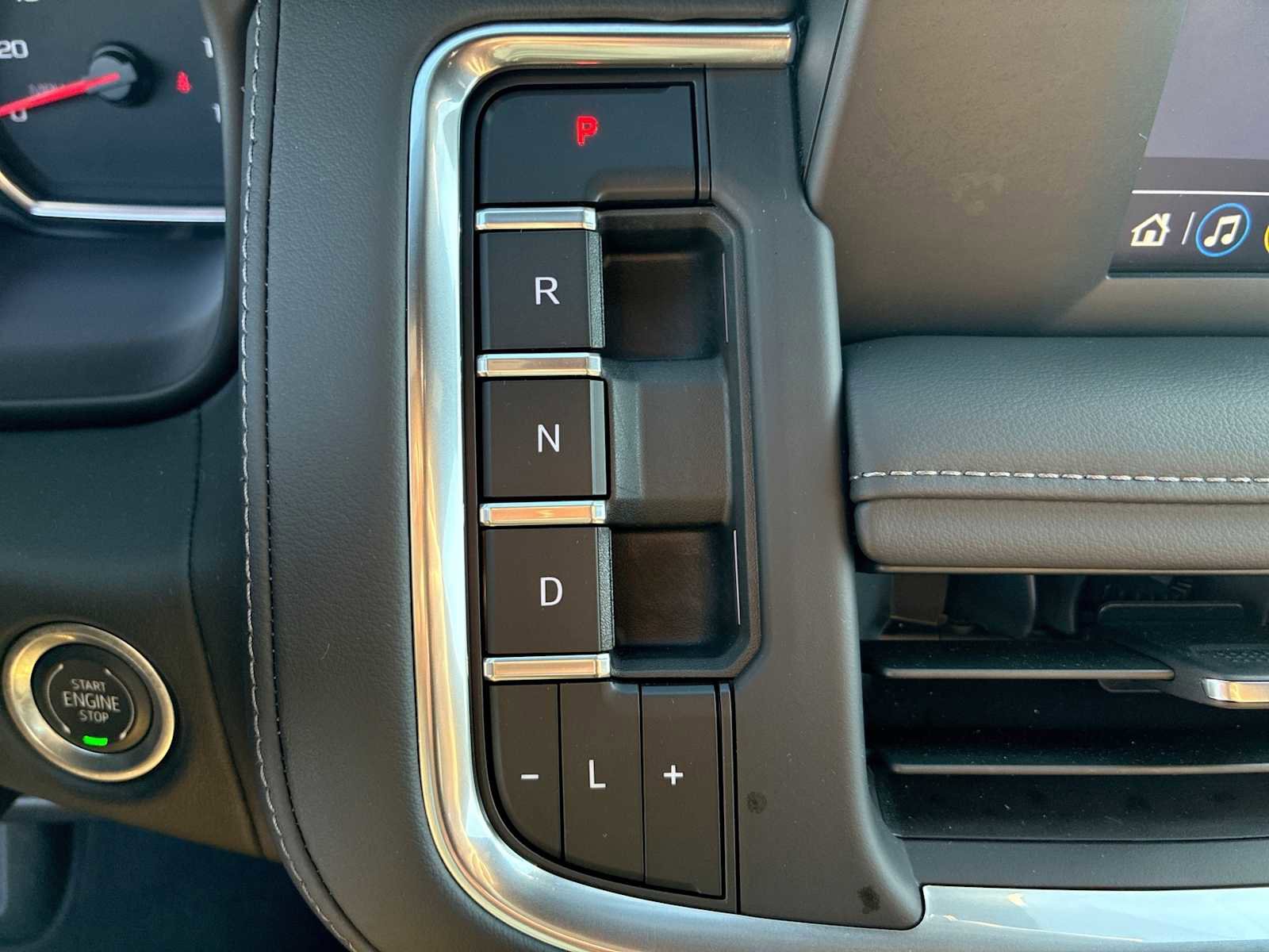 Certified 2024 Chevrolet Tahoe LS w/ Driver Alert Package image 15