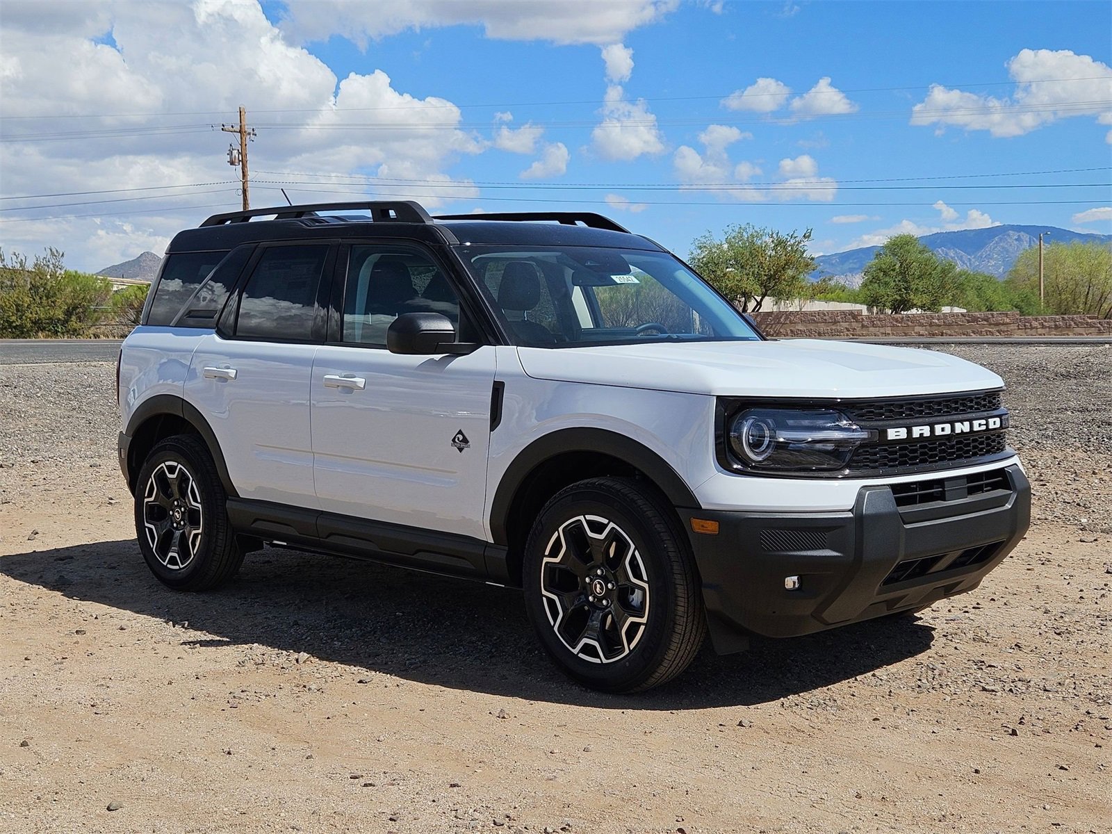 New 2025 Ford Bronco Sport Outer Banks image 3