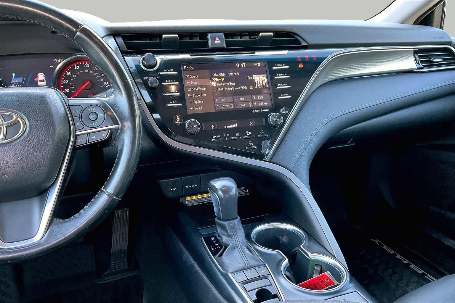 Used 2020 Toyota Camry XSE FWD image 7