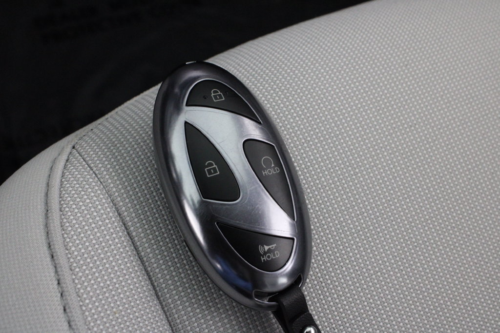 Certified 2027 Hyundai Kona SEL Sport FWD image 31
