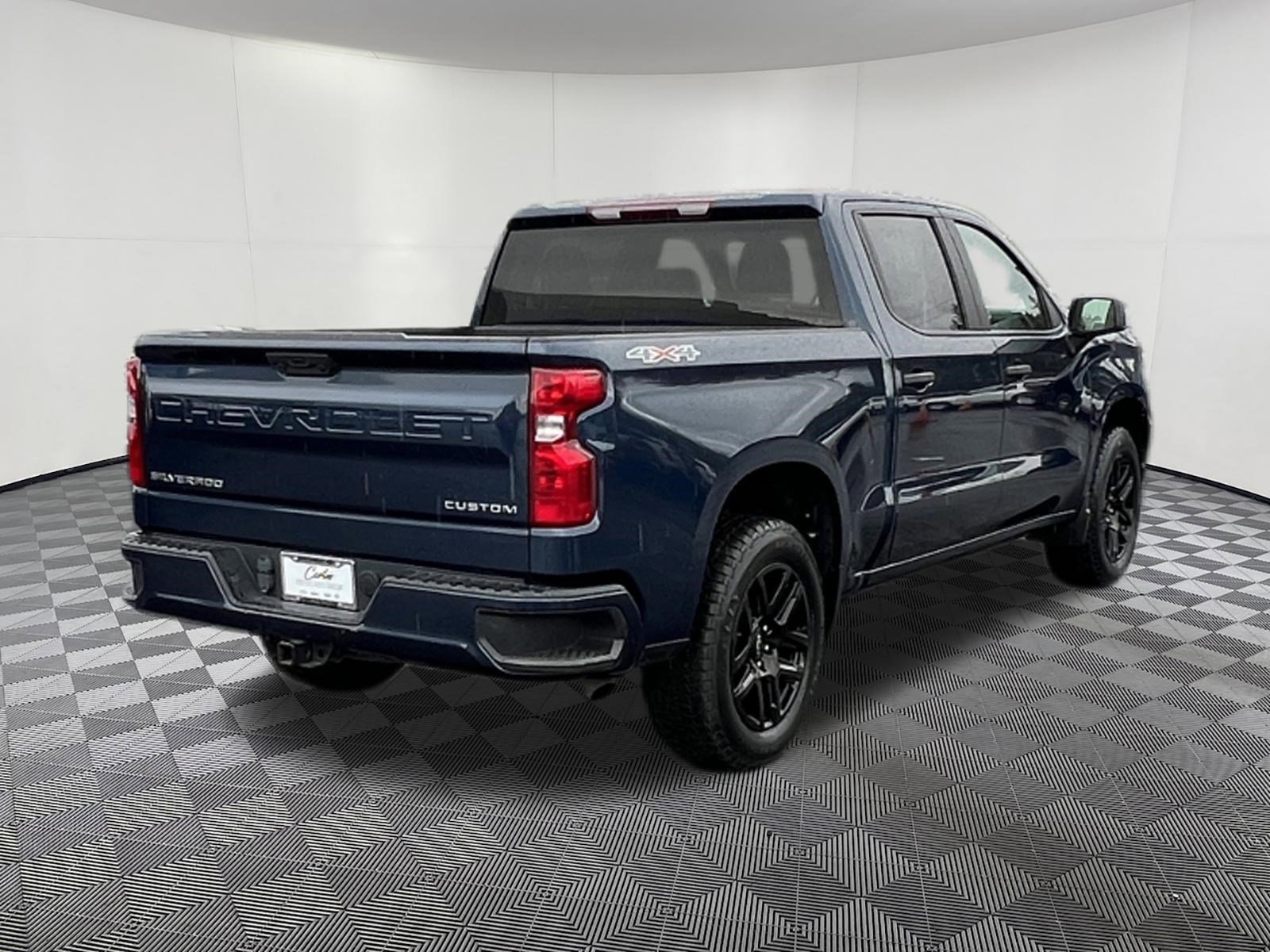 Used 2022 Chevrolet Silverado 1500 Custom image 6