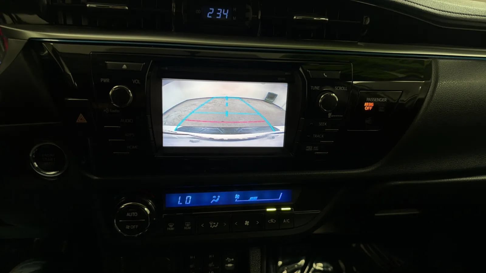 Used 2014 Toyota Corolla S Premium w/ Driver Convenience Package FWD image 14