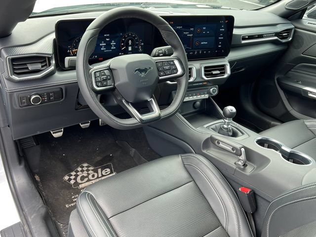 New 2025 Ford Mustang GT Premium w/ GT Performance Package RWD video 3