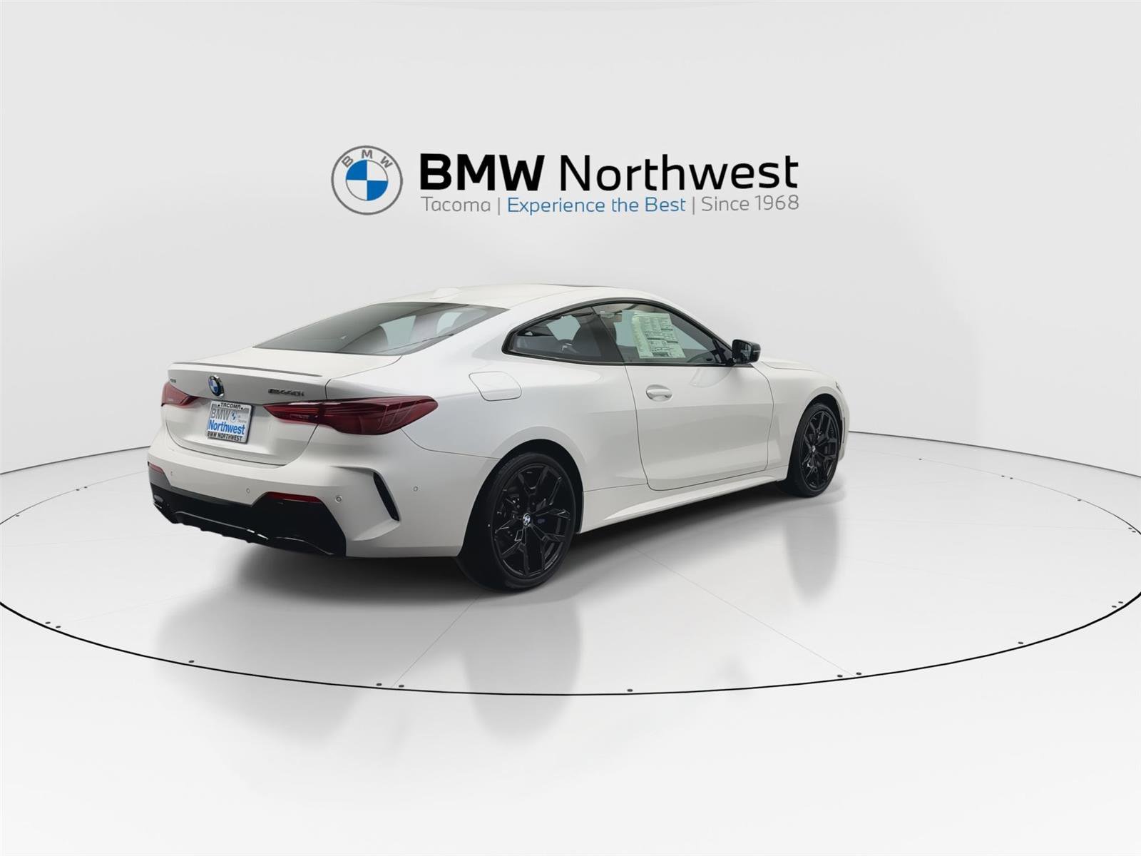 New 2026 BMW 440i xDrive Coupe w/ Premium Package image 3