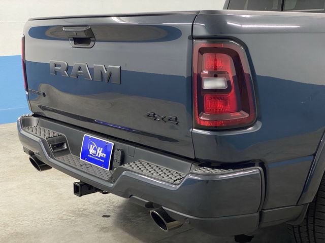 New 2026 RAM 1500 4x4 Crew Cab image 38
