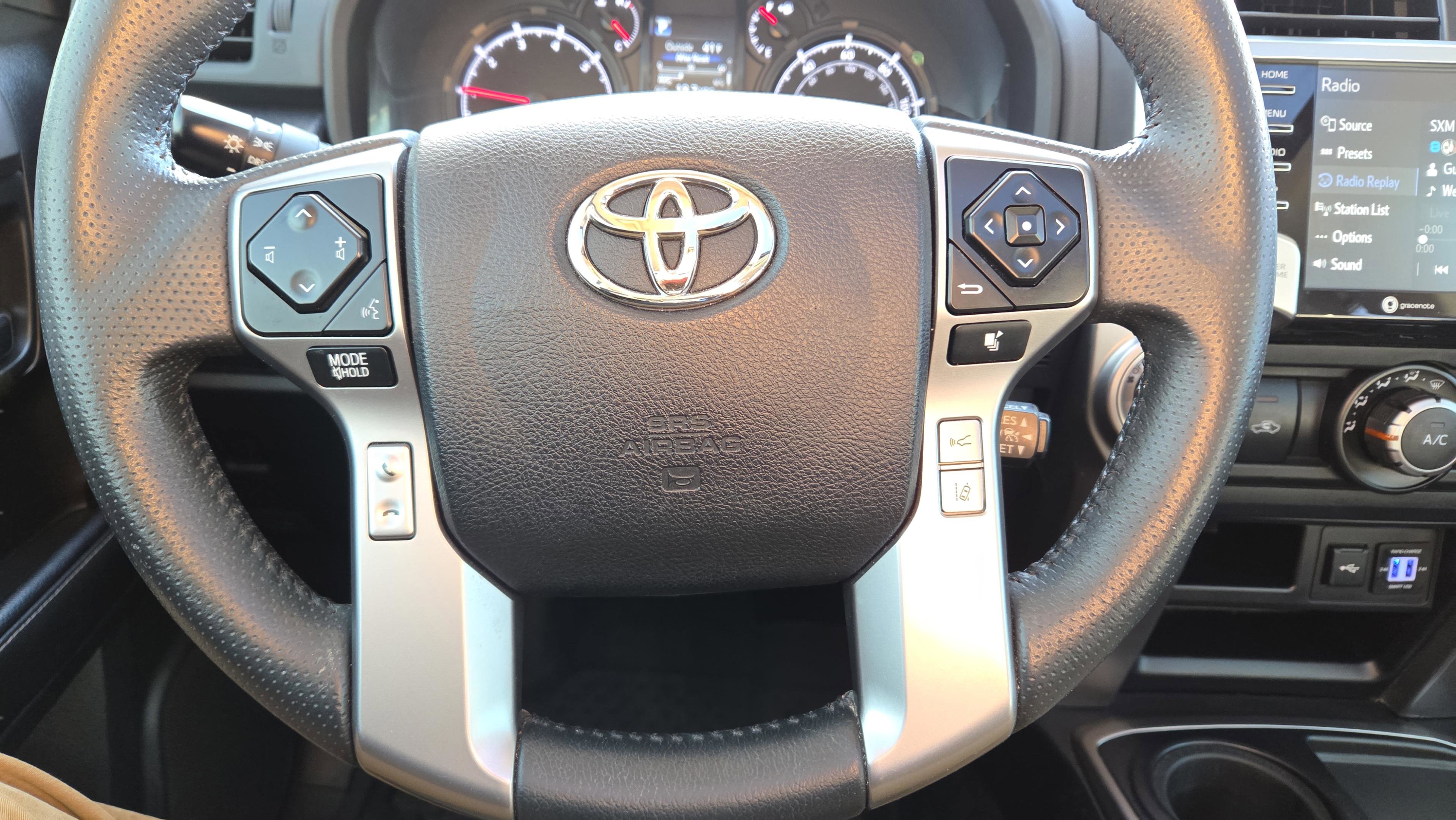 Used 2021 Toyota 4Runner SR5 Premium w/ Moonroof Package image 29
