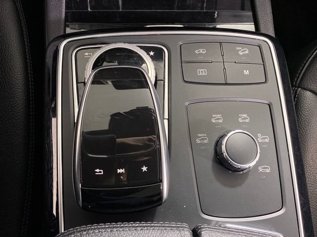 Used 2018 Mercedes-Benz GLS 450 4MATIC image 37