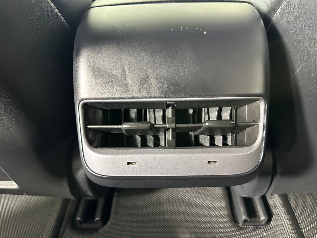 Used 2022 Tesla Model 3 Long Range AWD/4WD image 22