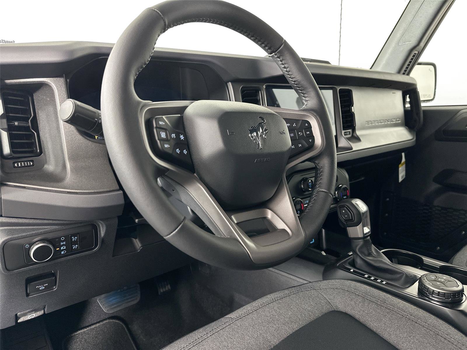 New 2025 Ford Bronco Big Bend image 9