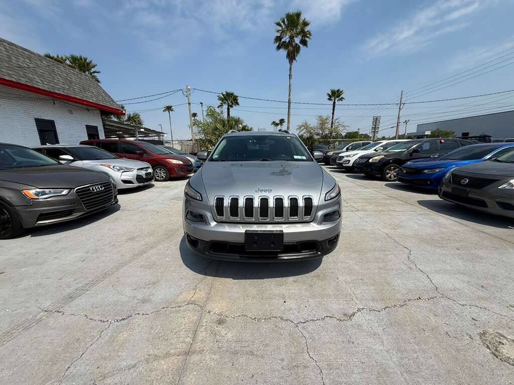 Used 2014 Jeep Cherokee Latitude w/ Cold Weather Group image 1