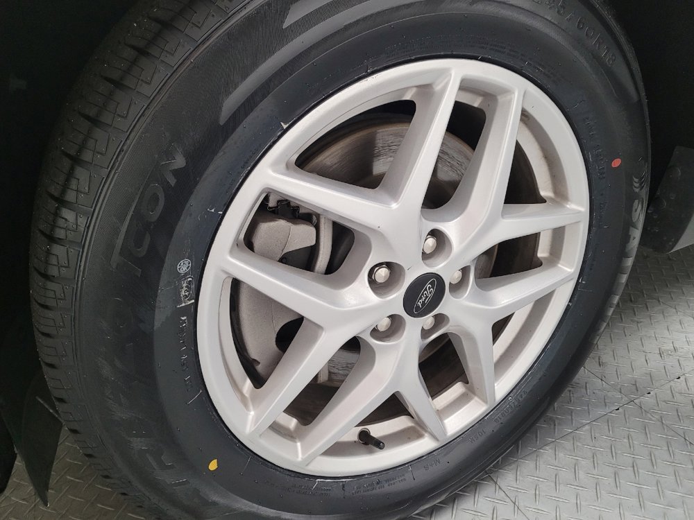 Used 2024 Ford Edge SEL image 31