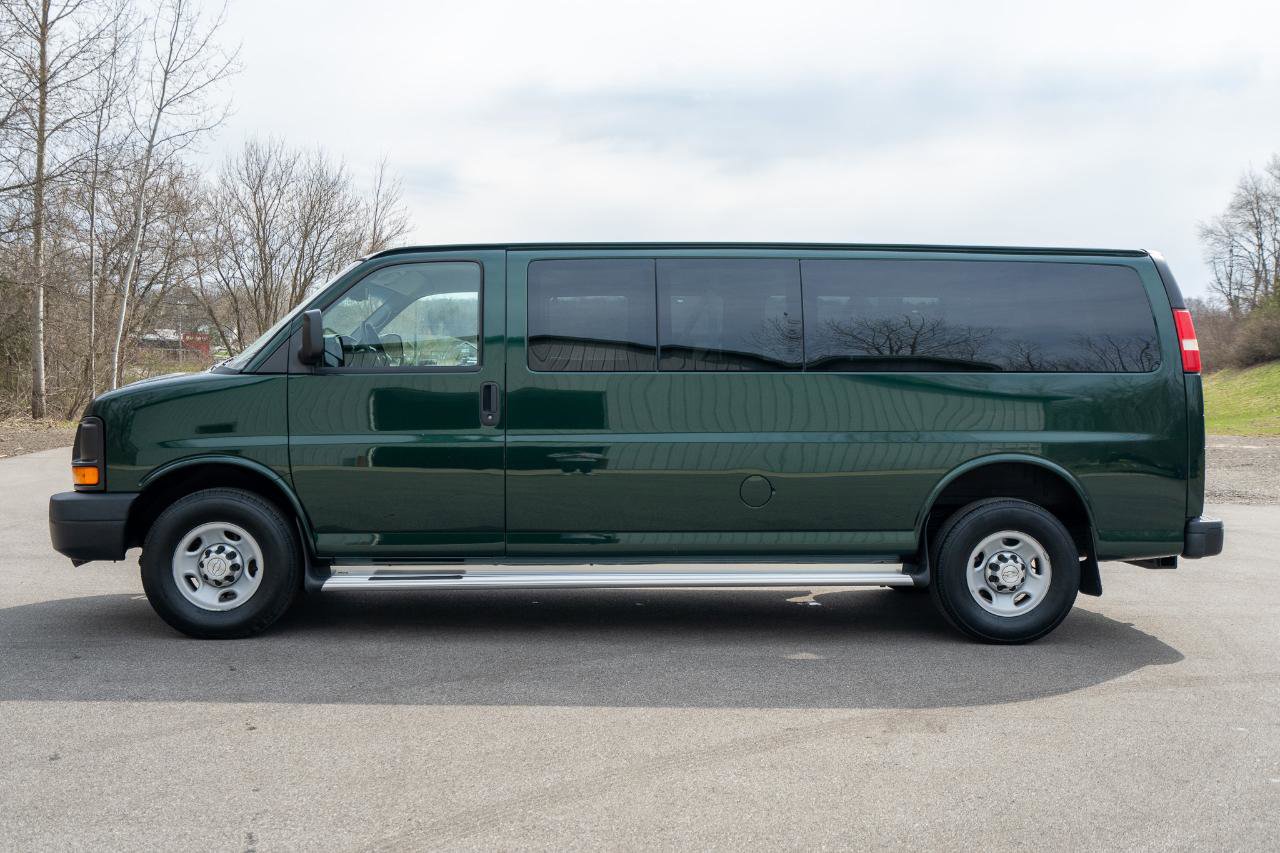 Used 2014 Chevrolet Express 3500 LS image 6