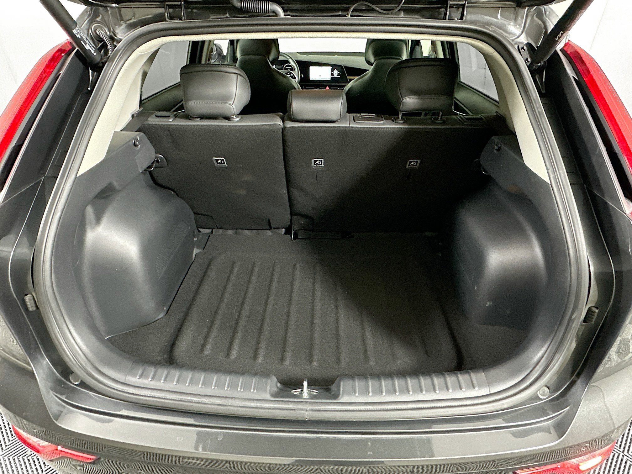 Used 2023 Kia Niro Wind image 28