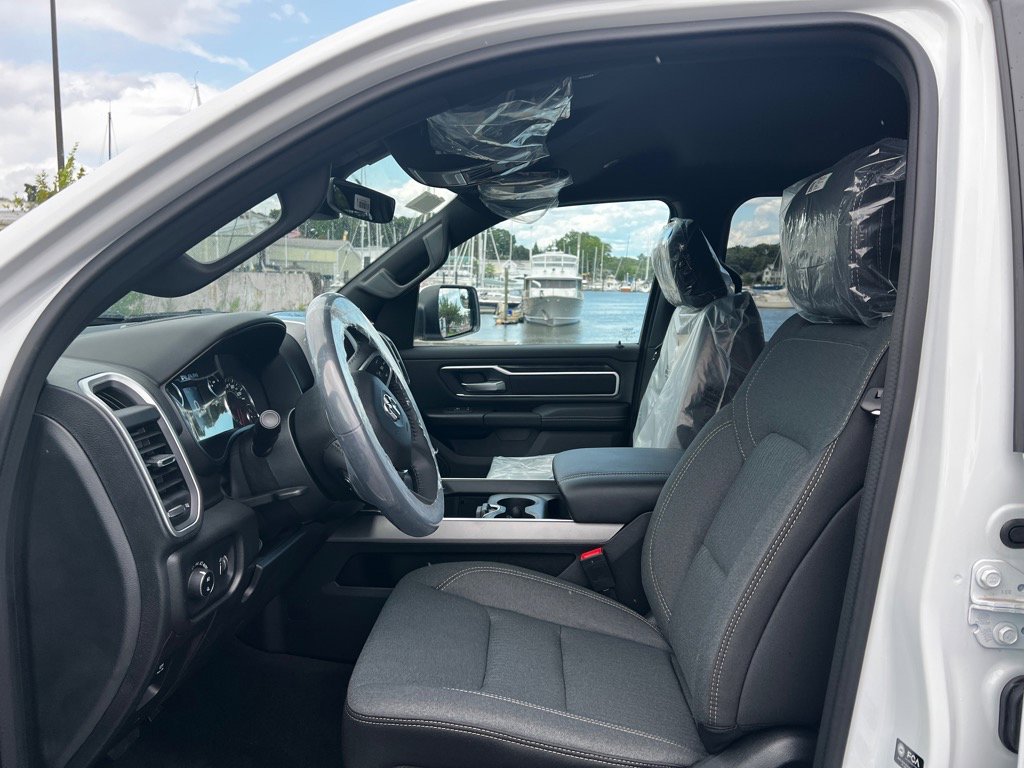 Used 2023 RAM 1500 Big Horn image 9