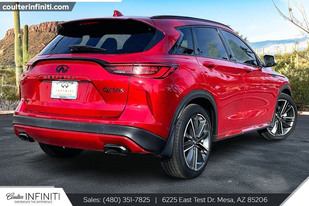 Used 2025 INFINITI QX50 Sport image 2
