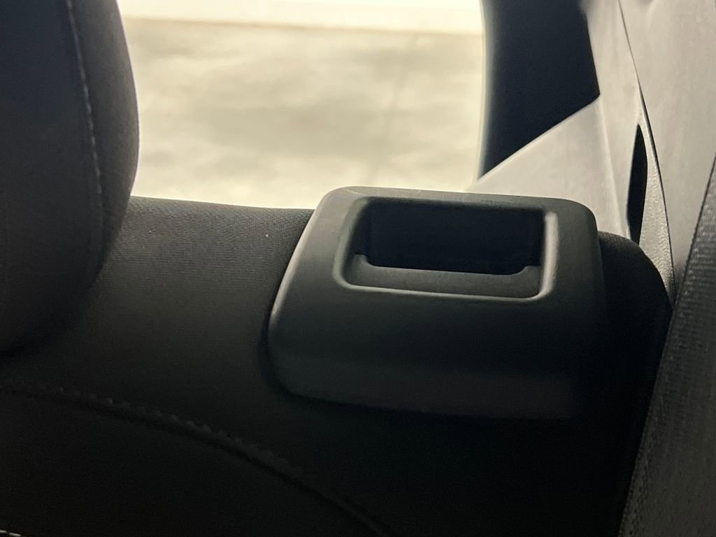 Used 2025 GMC Terrain Elevation image 14