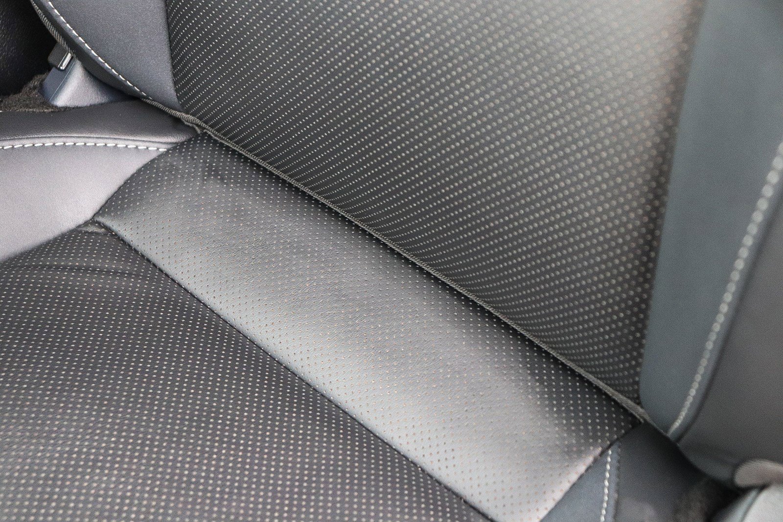 Used 2023 Lexus RX 350 Premium image 22