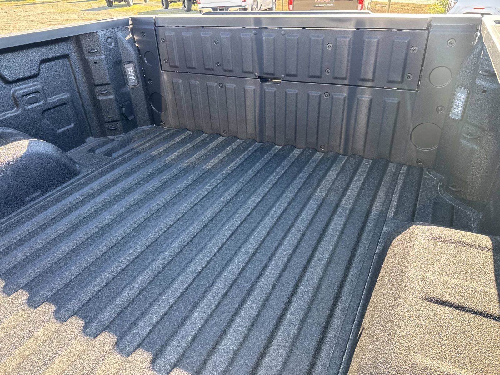 New 2026 GMC Sierra 1500 AT4 w/ Technology Package image 13