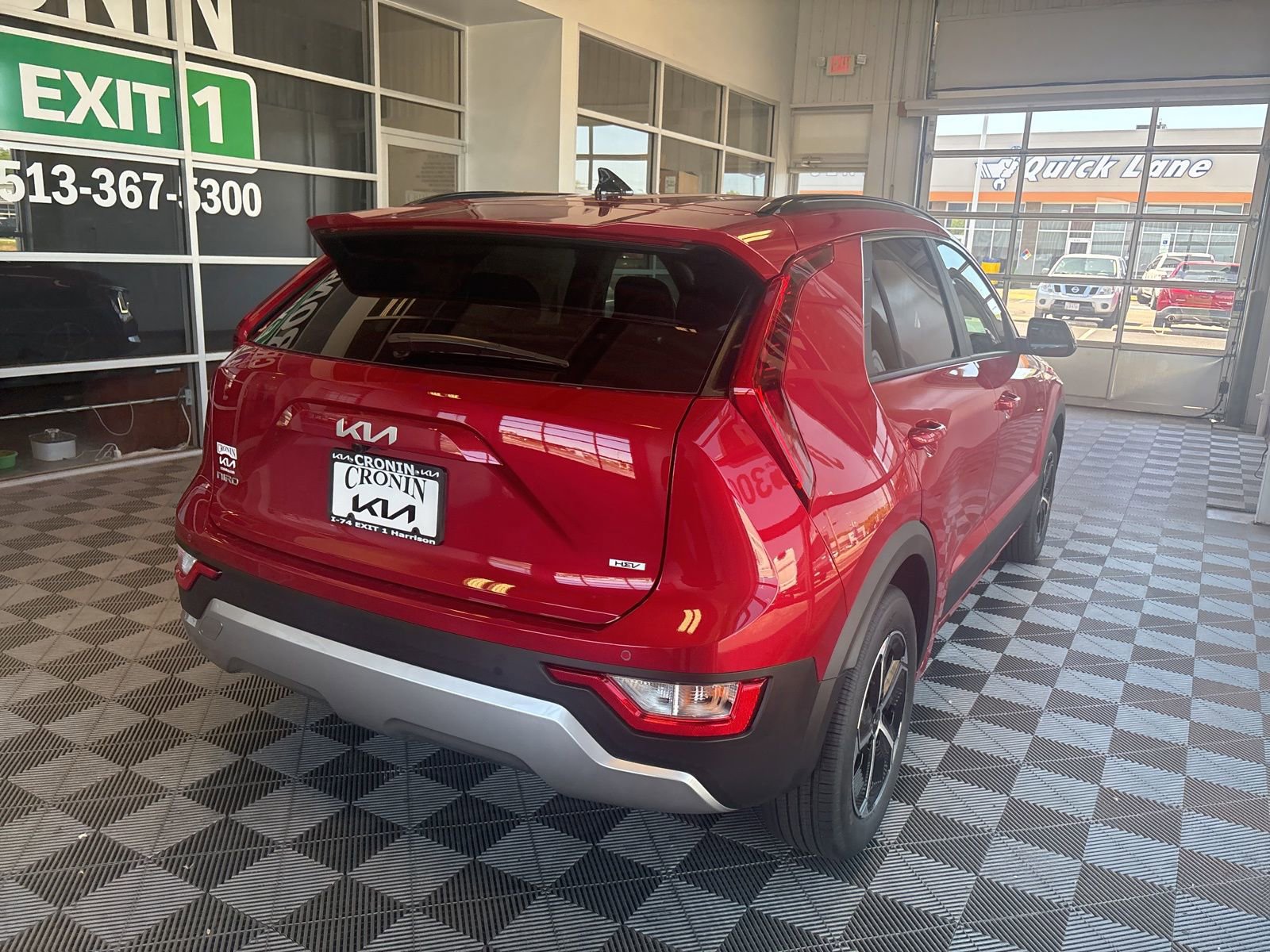 New 2025 Kia Niro EX image 6