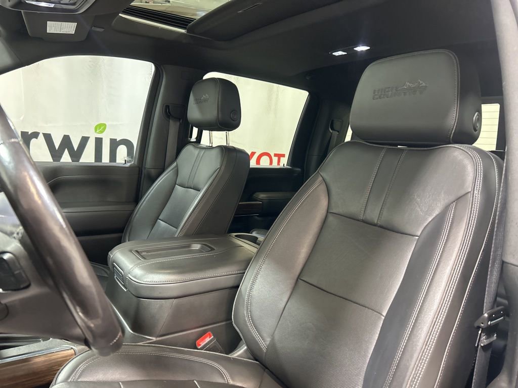 Used 2022 Chevrolet Silverado 2500 High Country w/ Safety Package II image 30