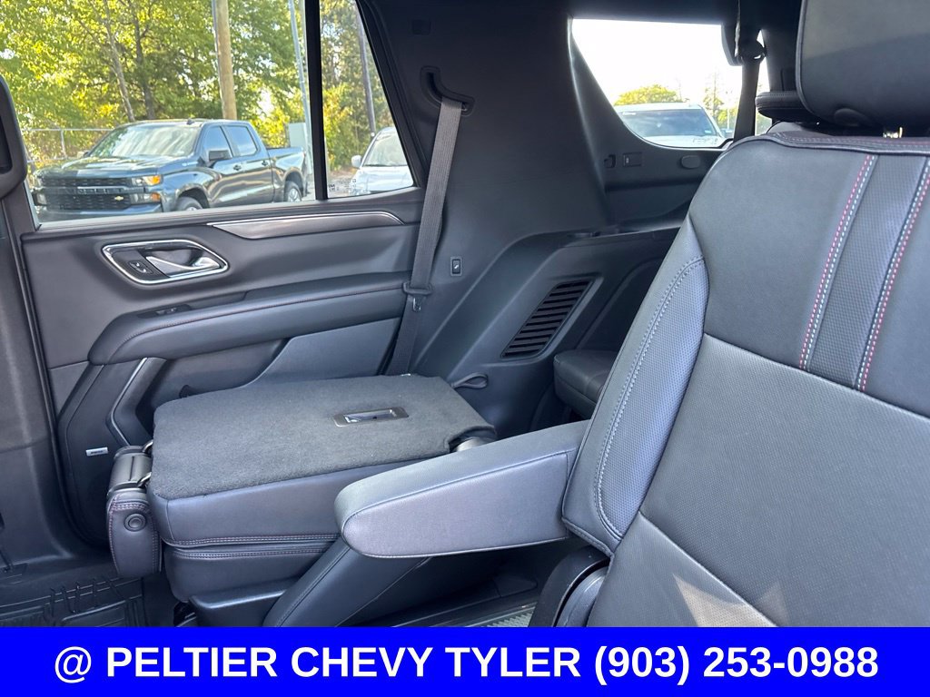 Used 2022 Chevrolet Tahoe RST w/ Luxury Package RWD image 21