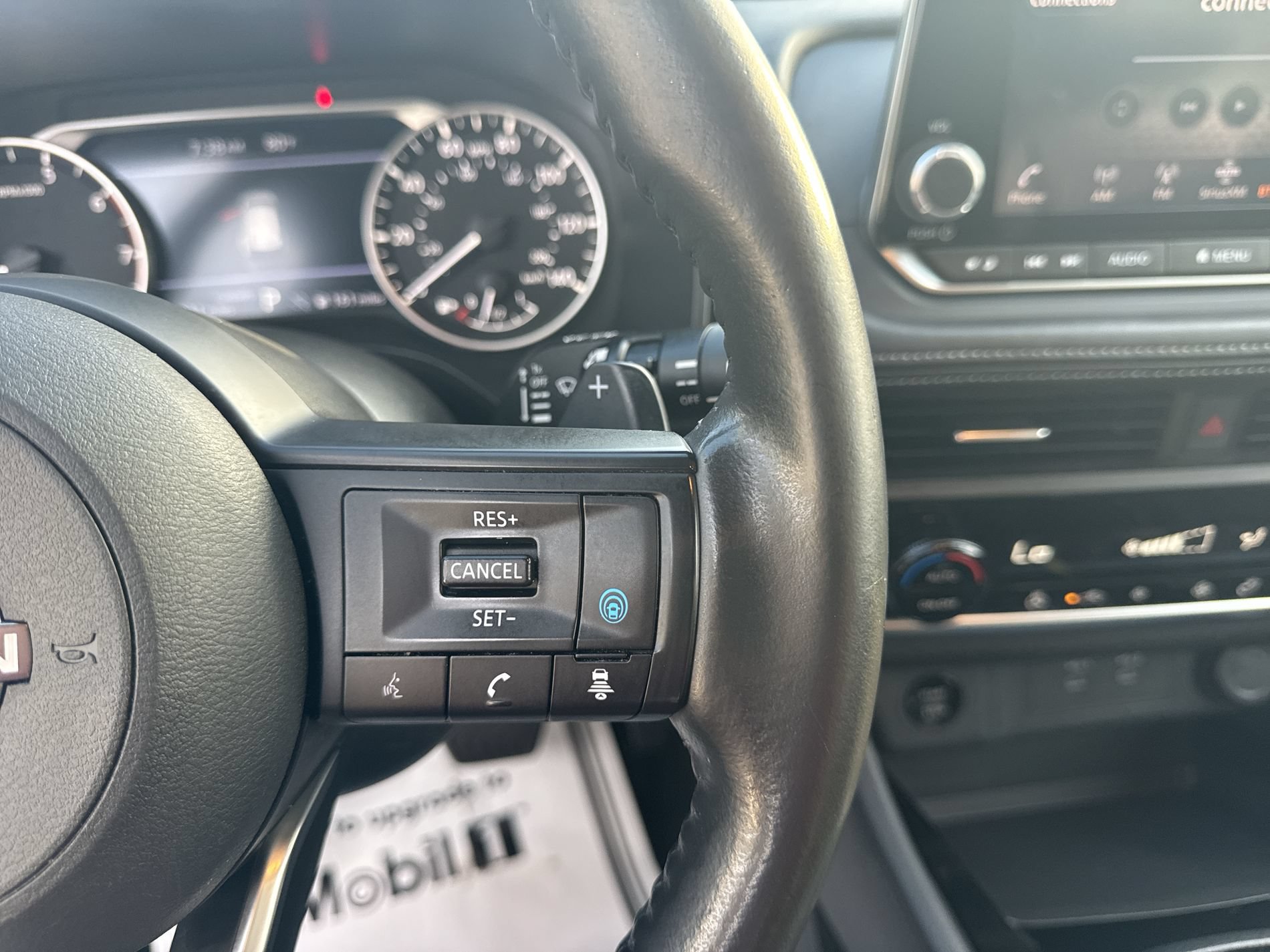 Used 2024 Nissan Rogue SV w/ SV Premium Package FWD image 26