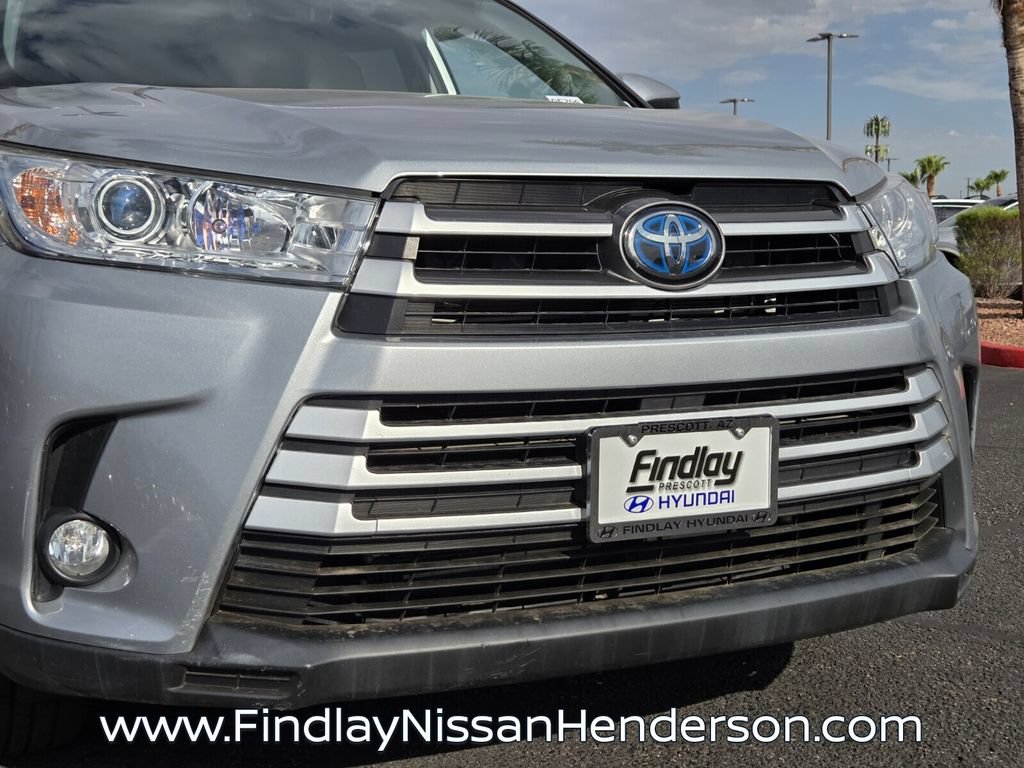 Used 2019 Toyota Highlander XLE AWD/4WD image 8