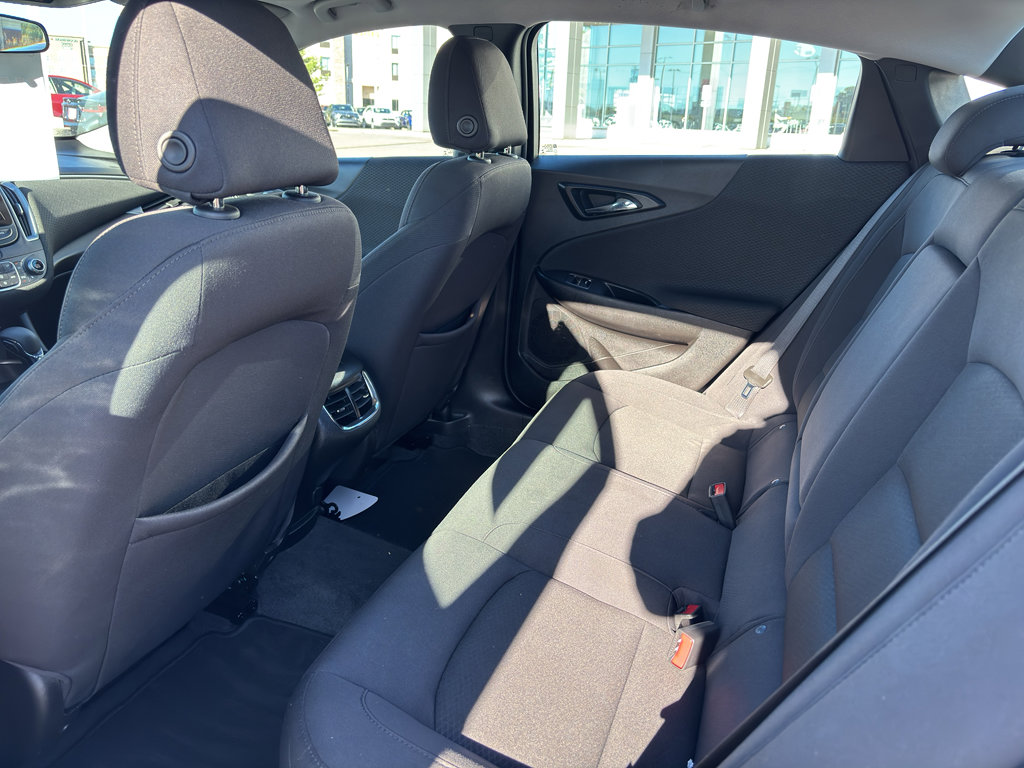 Used 2022 Chevrolet Malibu LT image 10