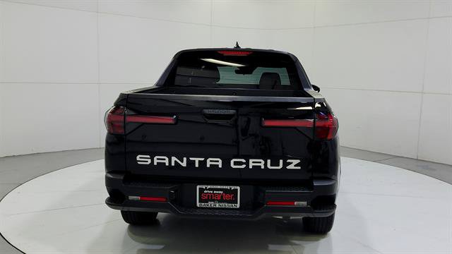 Used 2024 Hyundai Santa Cruz SEL FWD image 7