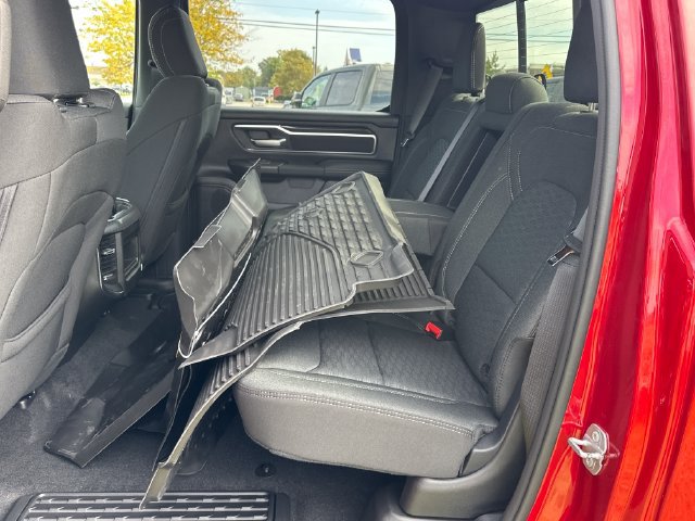 New 2027 RAM 1500 4x4 Crew Cab image 15